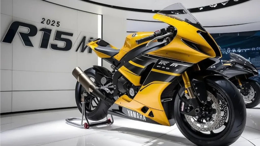 Yamaha R15M 2025